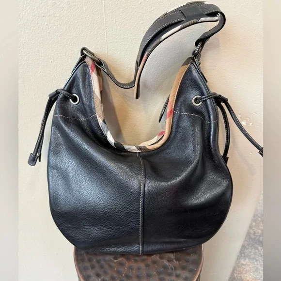 Burberry Brook Black Pebbled Leather Shoulder Bag Nova Check Trim - Picture 7 of 12